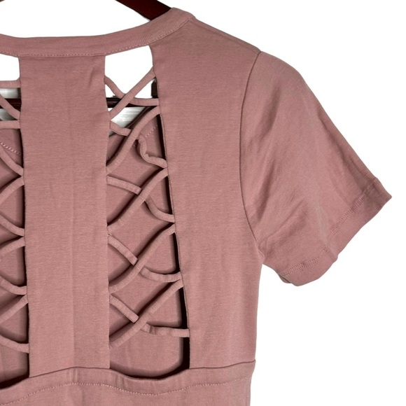 Chaser Strappy Double Vent Back Baby Ribbed Knit Tee Lattice Cutouts Pink Medium - Picture 11 of 16